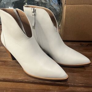 Linea Paolo Westly booties -7.5